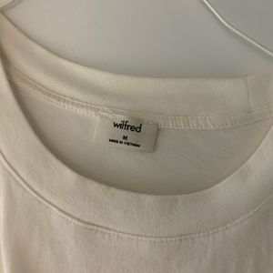 Aritzia Tops - Aritzia Wilfred crop tee Aritzia Tops - Aritzia Wilfred crop tee